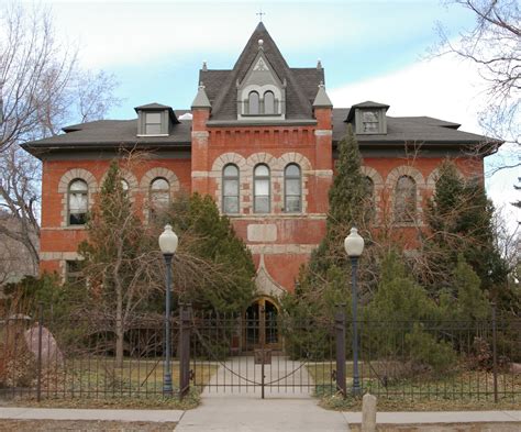 File:Highland School Boulder Colorado USA.jpg - Wikimedia Commons