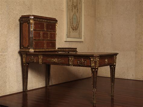 Writing desk, cabinet and inkstand | Museu Calouste Gulbenkian