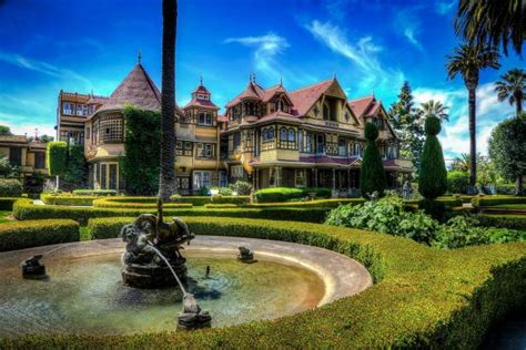 5 Gorgeous Haunted Houses + Their Spooky Histories | HGTV