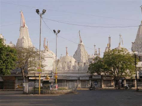 Jain Temples, Jamnagar - Timings, History, Darshan, Pooja Timings