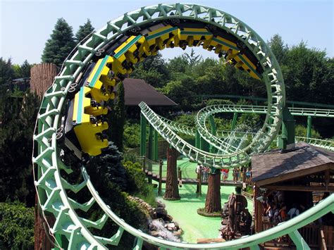 File:MagicMountain Gardaland Screw.jpg - Wikipedia