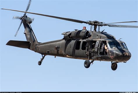 Sikorsky UH-60L Black Hawk (S-70A) - USA - Army | Aviation Photo #5366841 | Airliners.net