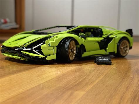 Lego Technic Lamborghini Sian done after about 16 hours over 4 days : r ...