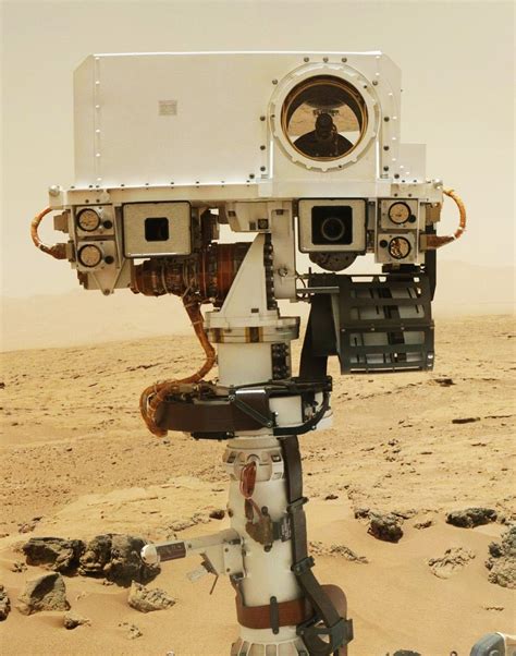 Mars Curiosity Rover Autonomously Samples Rocks With Incredible Precision | WIRED