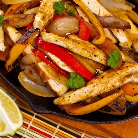 Blackstone Fajitas (Chicken) (Quick & Easy!)- Griddle Grill Recipes