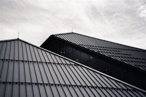 6 Benefits Of Zinc Roofing That You Didn't Know About - DIY Morning