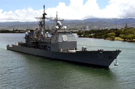 Guided missile cruiser USS Lake Champlain (CG 57). | Navy marine, Ticonderoga class, Uss lake ...