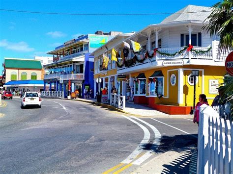 🇰🇾 19 Charming Facts about Cayman Islands - Fact City