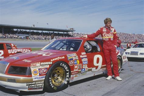 Bill Elliott's Victory at the 1985 Daytona 500 Is a Classic NASCAR Moment - FanBuzz