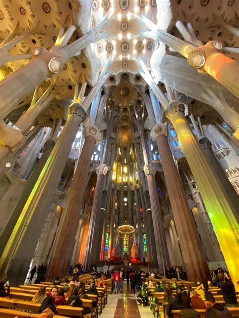 La Sagrada Familia a Barcelona Landmark, in Pictures - Story at Every Corner