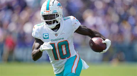 Dolphins WR Tyreek Hill says he'll be Chiefs' 'worst enemy' when he ...