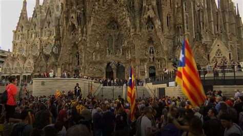 Barcelona protest after Catalan leaders jailed