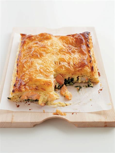 Salmon, prawn and spinach pie recipe | Eat Your Books