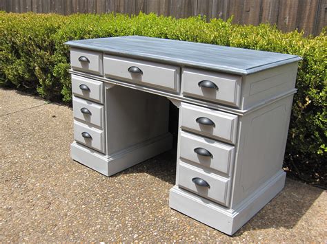 7 Drawer Pedestal Desk | Lindauer Designs