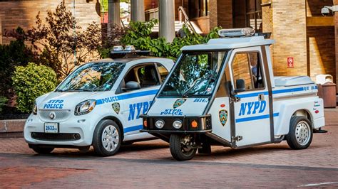 NYPD plans to expand Smart car fleet to replace scooters | Fox News