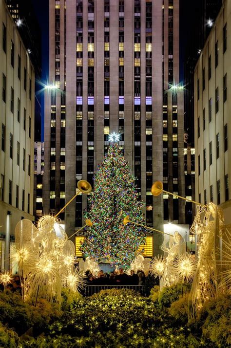 Christmas Tree Rockefeller Center Nyc Photograph by Susan Candelario ...