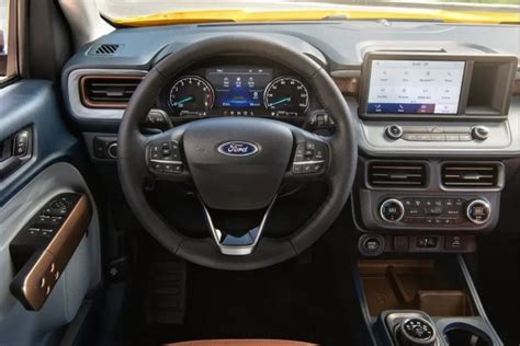 An In Depth Look At The Interior Of The 2022 Ford Maverick – 21 Cylinders