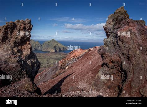 ELDFELL VOLCANO HEIMAEY WESTMAN ISLANDS ICELAND Stock Photo - Alamy