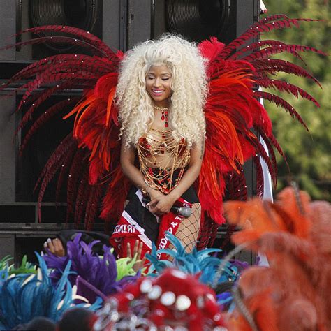 Nicki Minaj Shoots “Pounds The Alarm” Video In Trinidad – ThatPlum.com