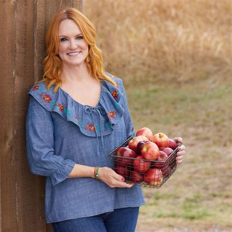 Shop Ree Drummond's Look from 'The Pioneer Woman Magazine' Fall 2023 Cover