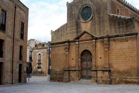 Castelvetrano, Sicily | The central square, Castelvetrano. S… | Flickr