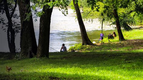 Guide to the Chattahoochee River