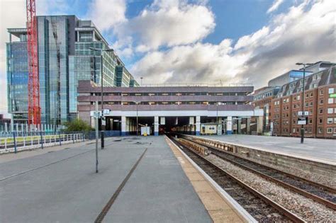 Disused Stations: Birmingham Snow Hill Station