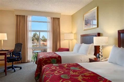 Hilton Oakland Airport - UPDATED 2017 Prices & Hotel Reviews (CA ...