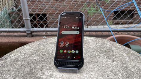 Kyocera DuraForce Ultra 5G UW Review | PCMag