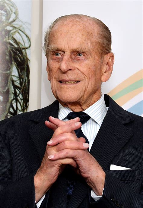 Duke of Edinburgh’s death makes headlines around the world | Swindon ...