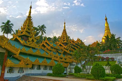 Shwedagon Pagoda 1 by CitizenFresh on DeviantArt