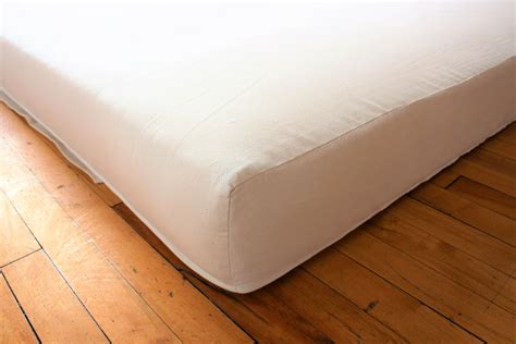 6 inch Natural Latex Mattress wrapped in pure wool ! Shop bedding at ...