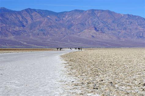 Death Valley | Badwater Basin, Natural Bridge and Devils Golf Course - Cactus Atlas