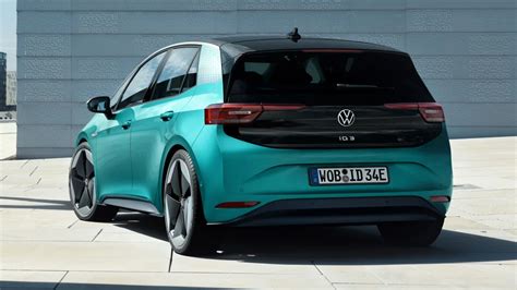 VW ID.3 EV revealed with 3 battery sizes, 205- to 341-mile ranges