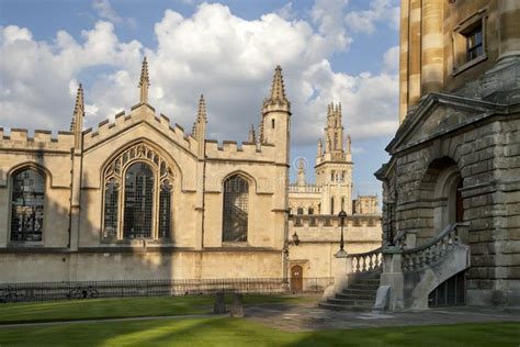 The New Building of Oxford Magdalen College, Editorial Photo - Image of ...