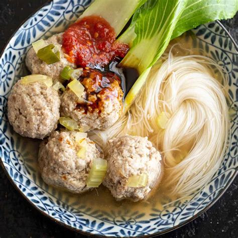 Bakso - Indonesian Meatball Soup (Best Street Food!) | Wandercooks