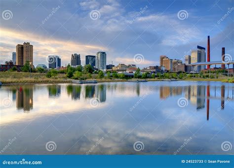 Birmingham, Alabama Skyline Stock Image - Image of scene, dark: 24523733