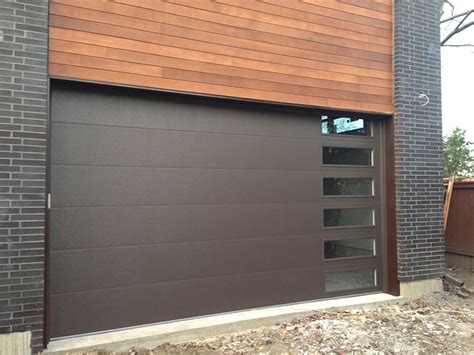 Fiberglass Garage Doors-Modern Fiberglass Garage Doors installed in Modern and Luxury house in ...