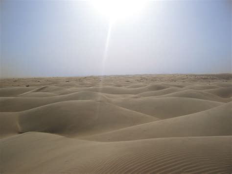 File:Sahara desert.jpg - Simple English Wikipedia, the free encyclopedia