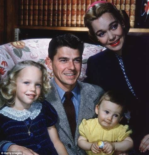 Ronald Reagan and Jane Wyman with their children Maureen Reagan, Nancy Reagan, She Movie, Movie ...