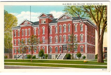 IOWA Cedar Rapids - Coe College Old Main 1929