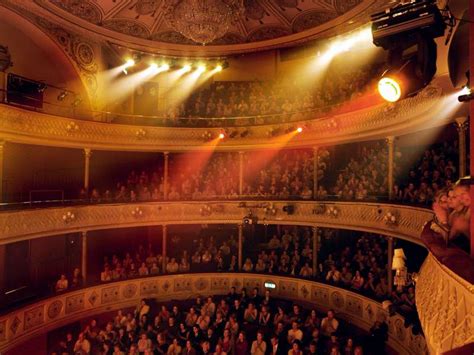 Theatre Royal Bath, Bath | Cool Places