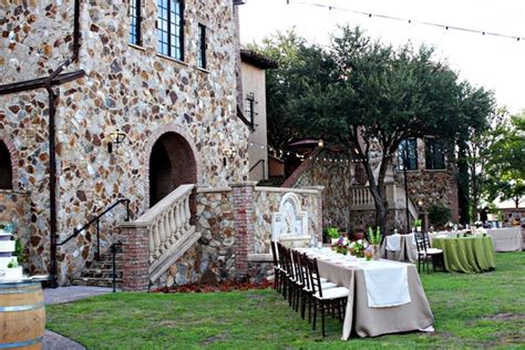 A Fairy-Tale Outdoor Wedding in Florida Inspired by Tuscany - Inside Weddings