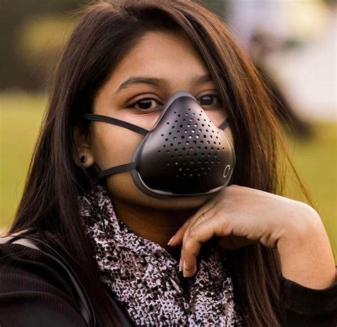 This pollution mask looks like a men’s protective cup : r/CrappyDesign