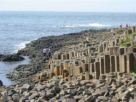 The Giant's Causeway, Homeland of Amazing Hexagonal Rock Columns - Akademi Fantasia Travel