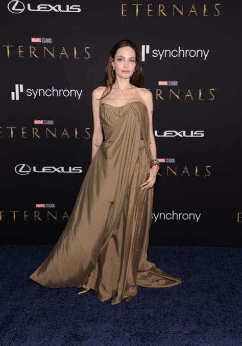 Angelina Jolie Shines at 'Eternals' Premiere in Los Angeles - Vietbao14