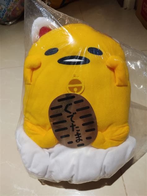 Gudetama plush from claw machine Toreba, Hobbies & Toys, Toys & Games ...