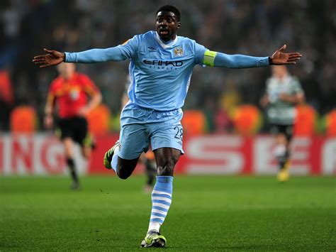 Liverpool want Manchester City's Kolo Toure to fill void left by Jamie ...