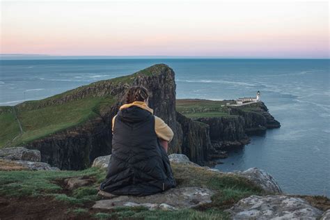 Destination :: Neist Point Lighthouse, Isle of Skye, Scotland ...