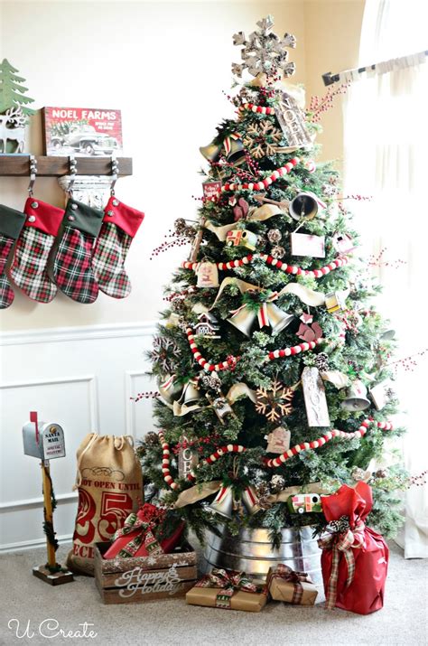 "A Country Christmas" Tree - U Create